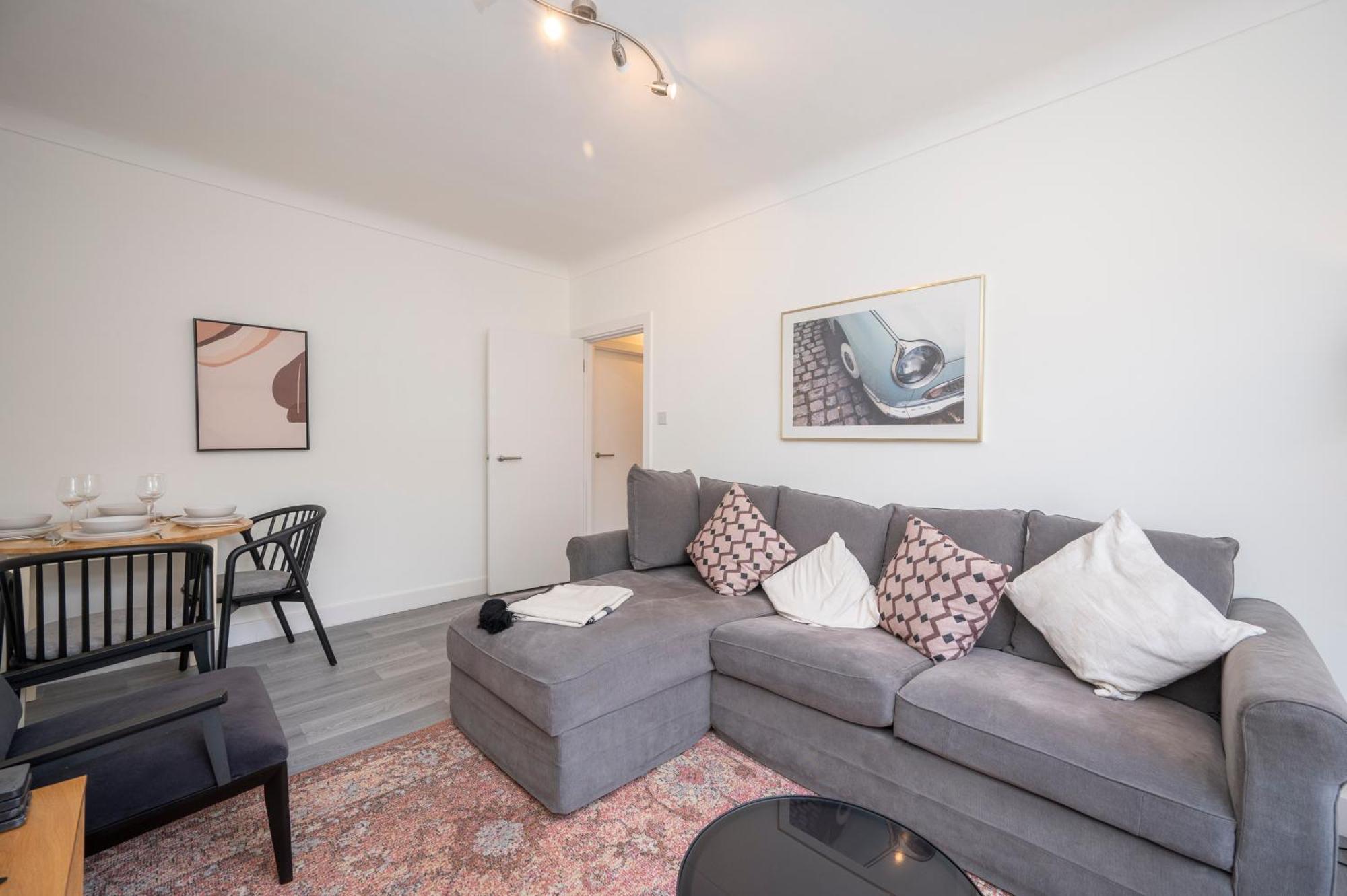 Cosy 1 Bed Gem Next Marble Arch Londra